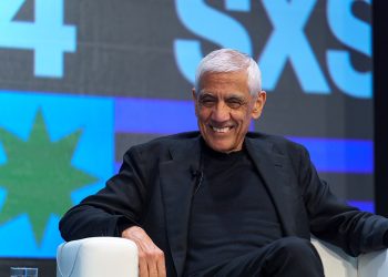Vinod Khosla Envisions AI-Driven Future with Three-Day Workweek